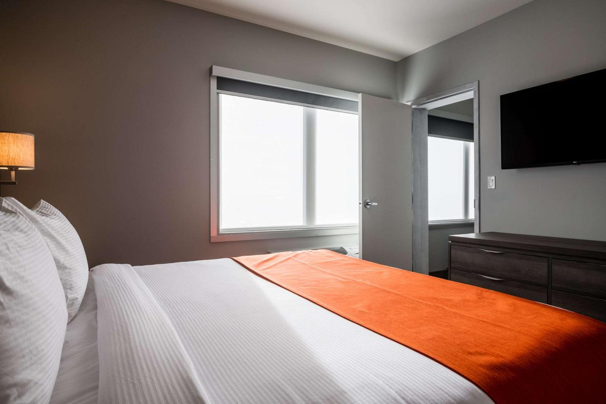 Amsterdam Inn & Suites, Ascend Hotel Collection Florenceville Exterior foto